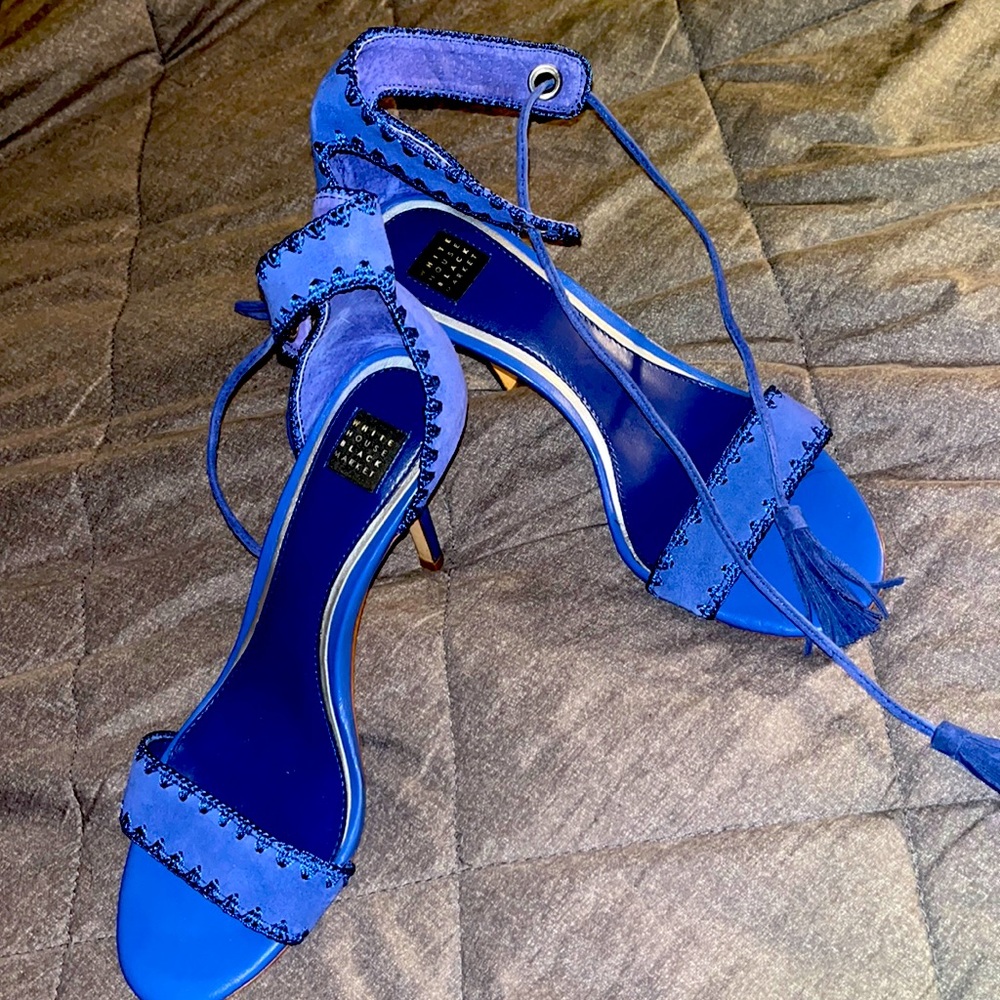 Blue Heels from White House Black Market with stitching on straps,& 3-4in heel